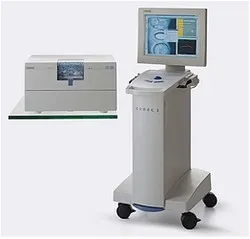 L'unité d'usinage Cerec utilisée pour produire des couronnes en une seule séance